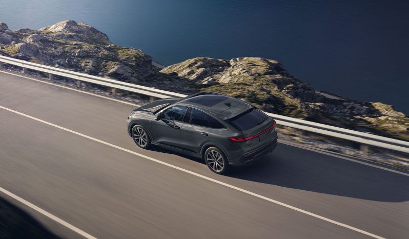 Audi Q5 Sportback full