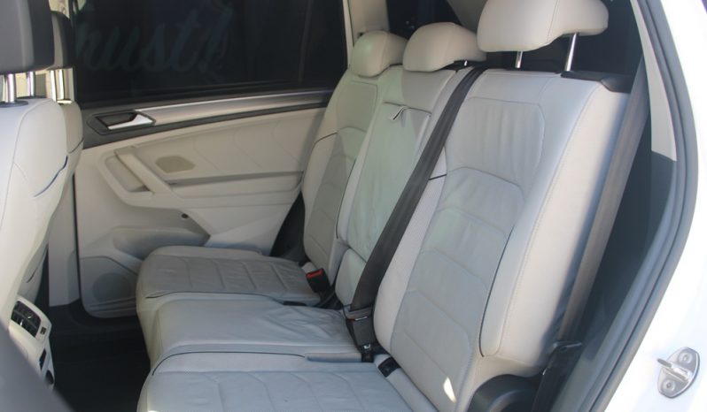 2023 Volkswagen Tiguan full