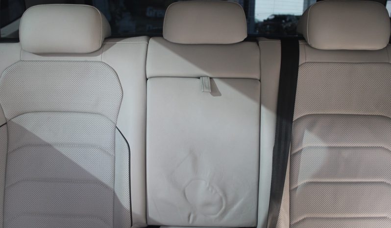 2023 Volkswagen Tiguan full