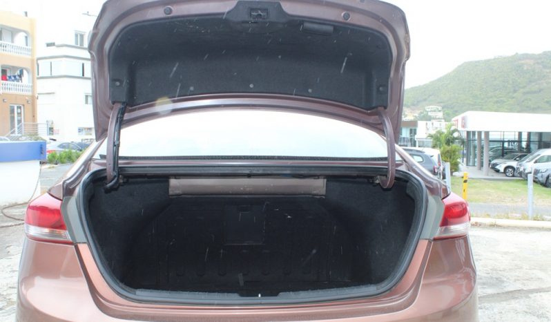 2018 Hyundai Elantra full