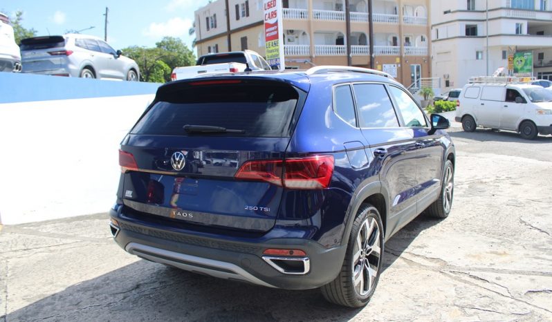 2024 Volkswagen Taos full