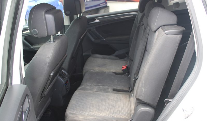 2019 Volkswagen Tiguan full