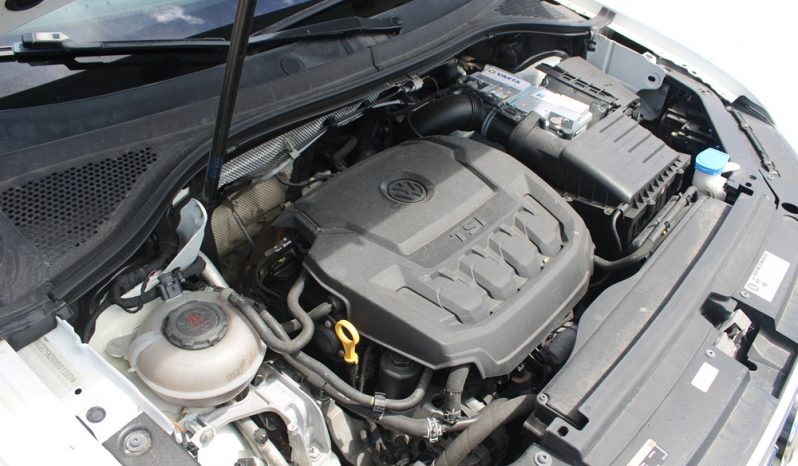 2019 Volkswagen Tiguan full