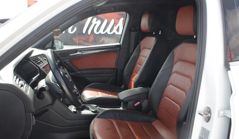 2019 Volkswagen Tiguan full