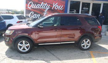 2016 Ford Explorer XLT full