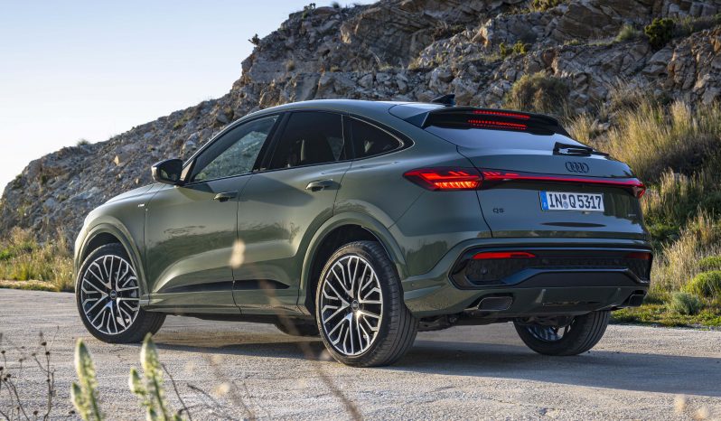 Audi Q5 Sportback full